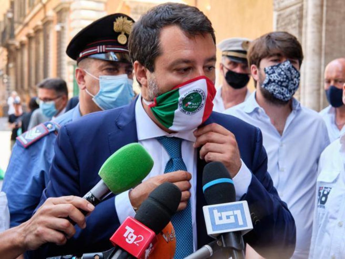 Salvini: “A Natale violerò il Dpcm e pranzerò coi clochard”