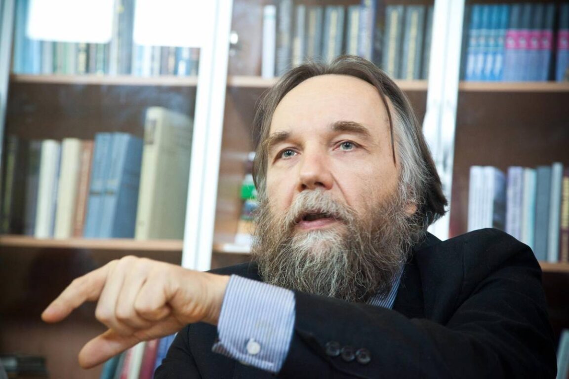 Alexandr Dugin, l’ideologo di Putin: «In Ucraina nessuna invasione. E se ci minacciano useremo l’atomica»