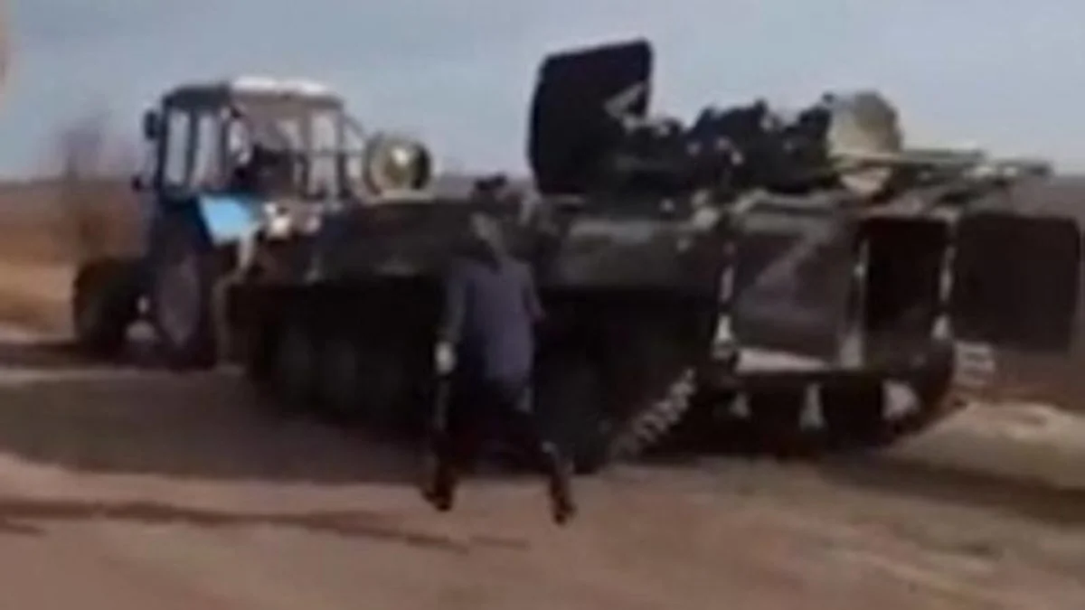 Perché i soldati russi lasciano i carri armati anziché combattere? La possibile spiegazione