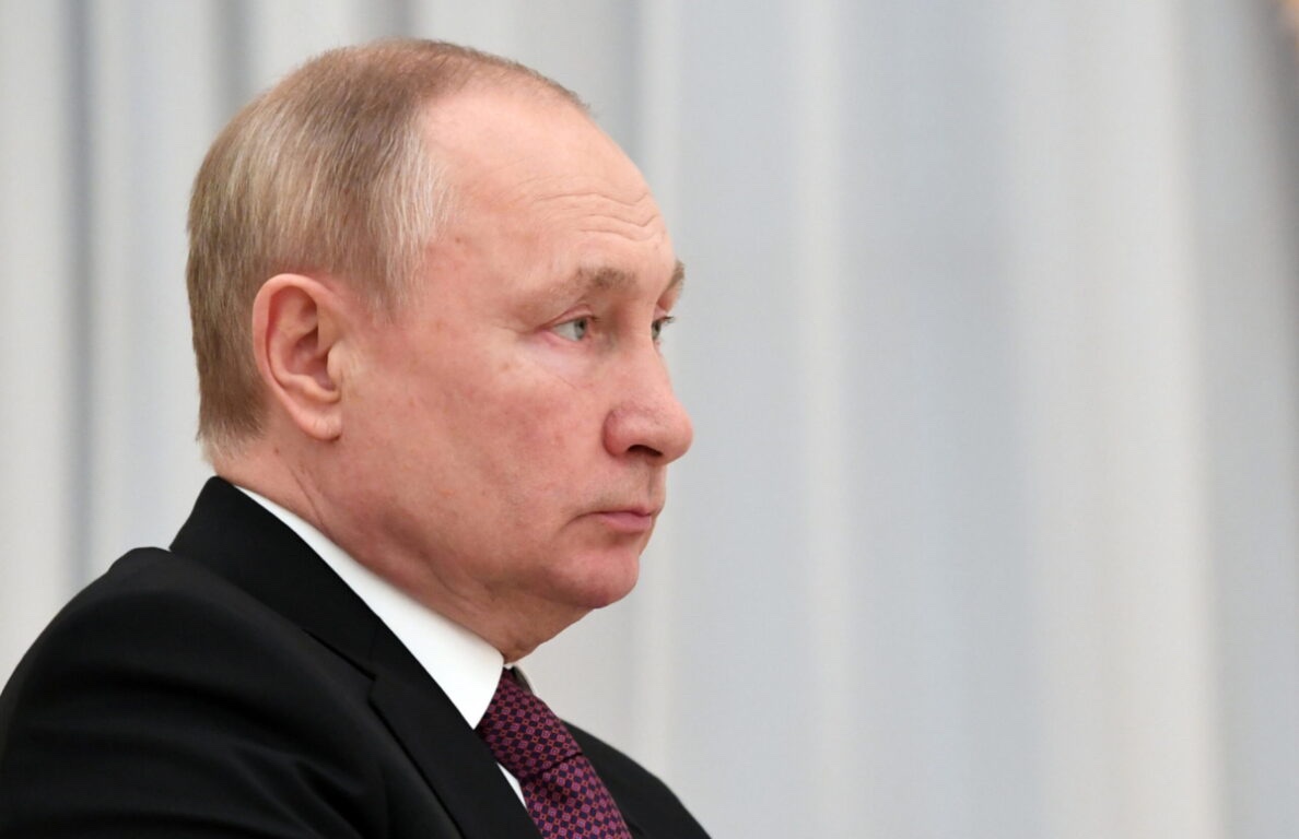 Ecco gli effetti delle sanzioni contro la Russia, il dossier riservato del Cremlino: «Fuori dalla crisi solo nel 2030»