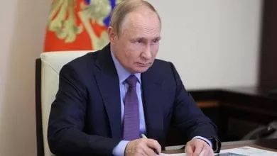Russia, le rivelazioni dell’ex collaboratore di Putin: “Possibile un golpe entro un anno, il presidente è molto odiato”